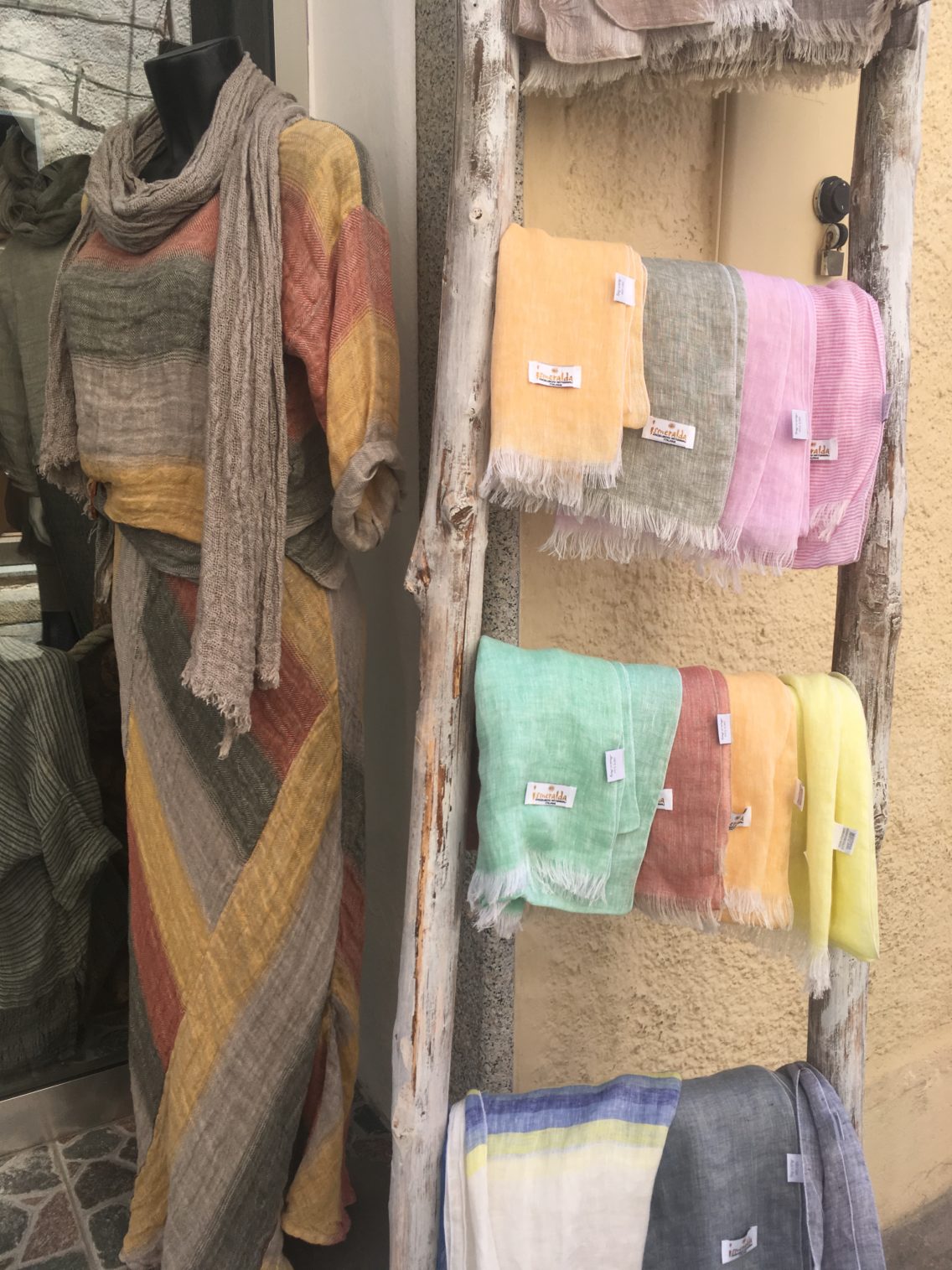 Supporting local communities: 10 benefits of buying handmade crafts ...